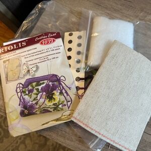 RIOLIS 1039‎ CROSS STITCH KIT PANSY PINCUSHION